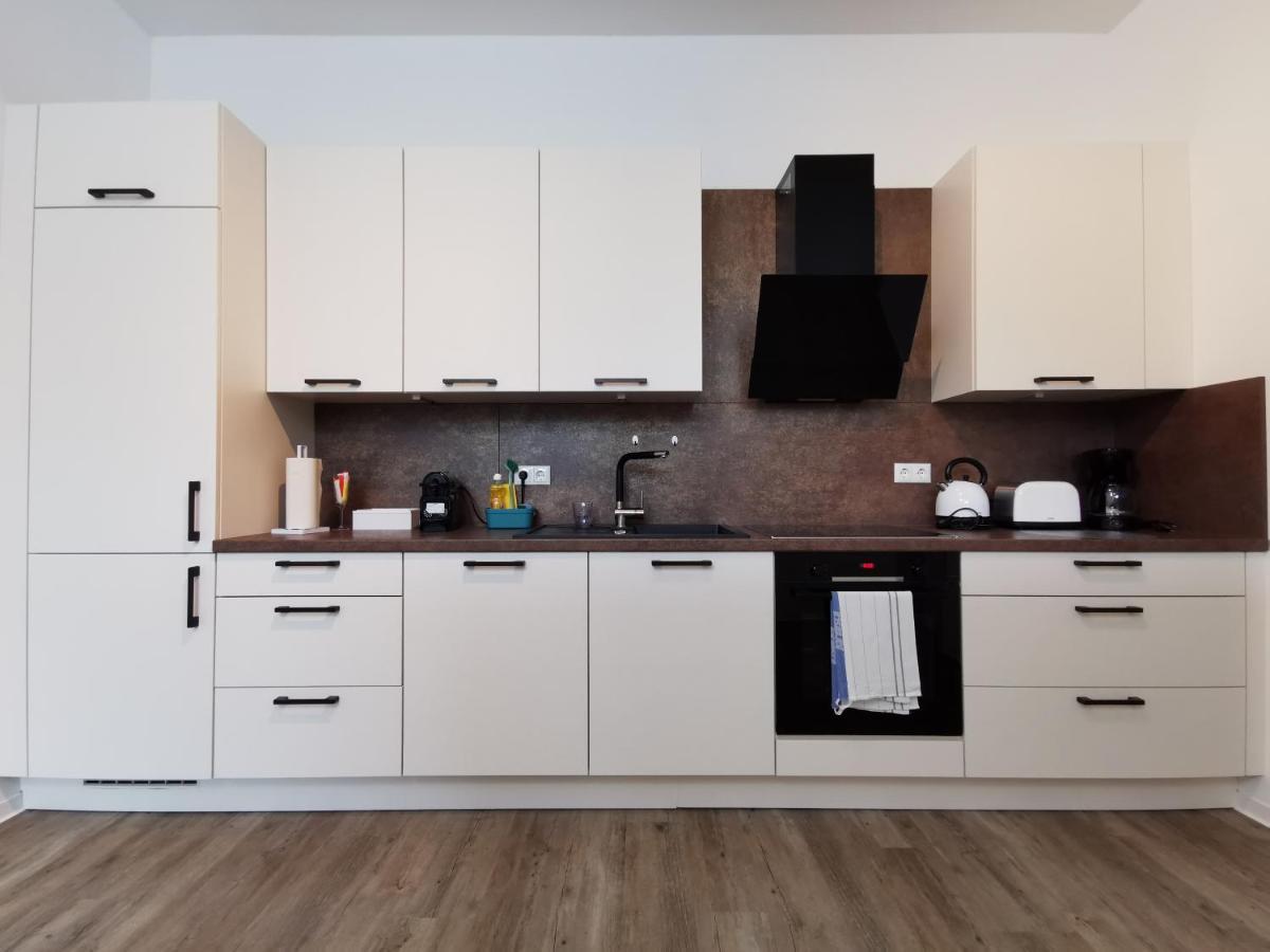 Bohnapartments - Town House Am Stadtpark - Gratis Parkplatz - Wlan แอร์ฟวร์ท ภายนอก รูปภาพ